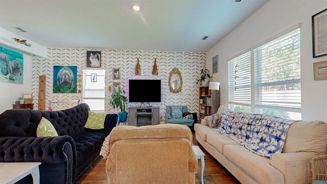 21 Hulett Woods Rd, Palm Coast, FL 32137