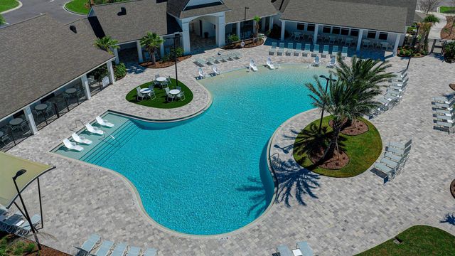 21 Hulett Woods Rd, Palm Coast, FL 32137