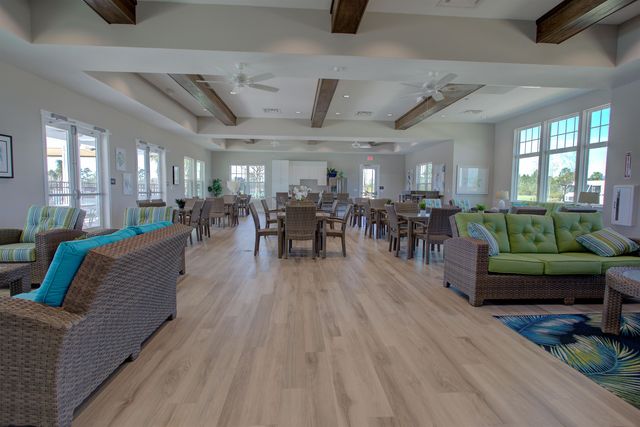 21 Hulett Woods Rd, Palm Coast, FL 32137