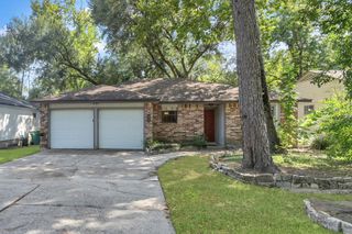 83 Summer Crest Circle, The Woodlands, TX 77381