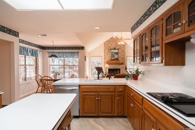 3017 Greenshire Dr, Schertz, TX 78154