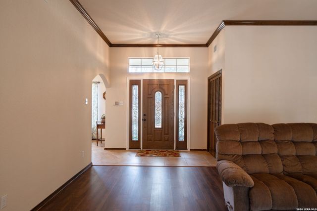 3017 Greenshire Dr, Schertz, TX 78154