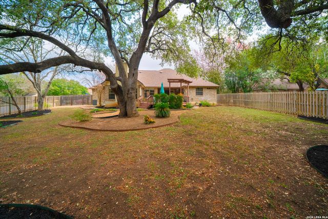 3017 Greenshire Dr, Schertz, TX 78154