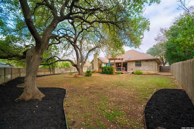 3017 Greenshire Dr, Schertz, TX 78154