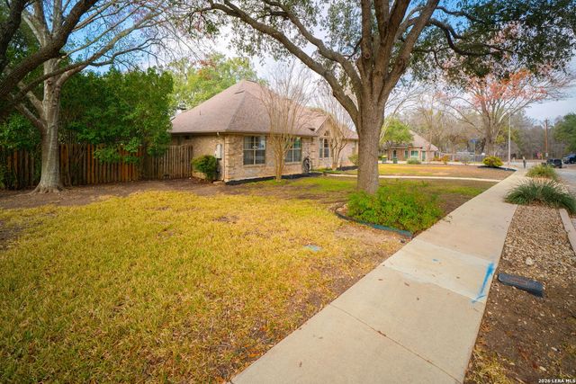 3017 Greenshire Dr, Schertz, TX 78154