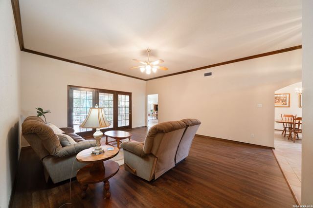 3017 Greenshire Dr, Schertz, TX 78154