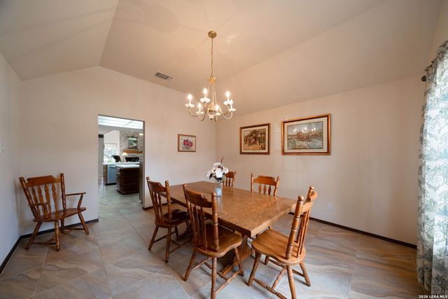 3017 Greenshire Dr, Schertz, TX 78154