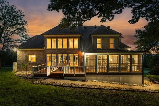 9266 Chevoit Dr, Brentwood, TN 37027
