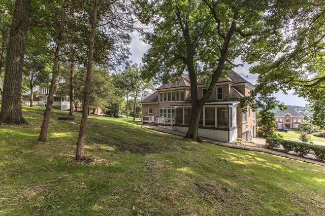 9266 Chevoit Dr, Brentwood, TN 37027