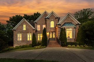 9266 Chevoit Dr, Brentwood, TN 37027