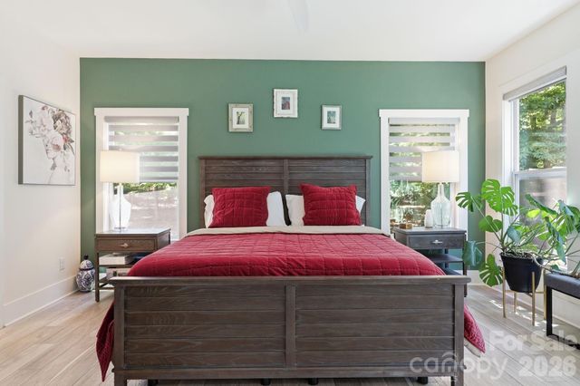 203 Spinnaker Court 104, Lexington, NC 27292