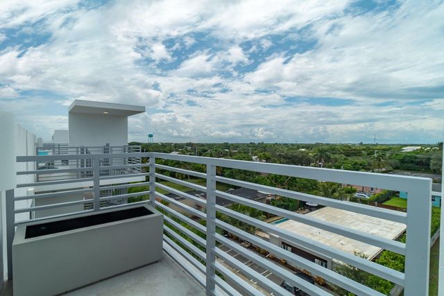 111 SE 1st Avenue 514, Delray Beach, FL 33444