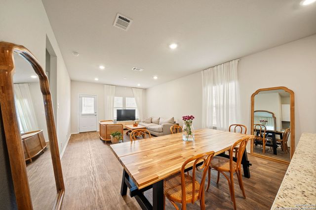 6522 Bleak Hills Blvd, San Antonio, TX 78252