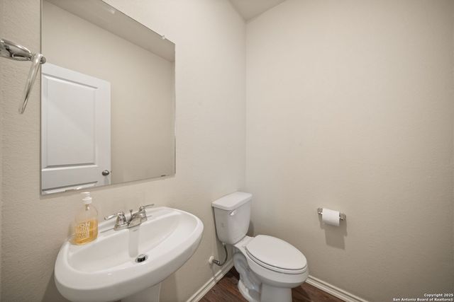 6522 Bleak Hills Blvd, San Antonio, TX 78252