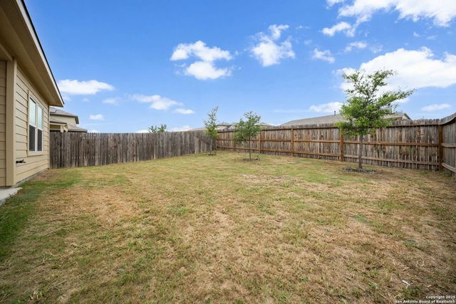 6522 Bleak Hills Blvd, San Antonio, TX 78252