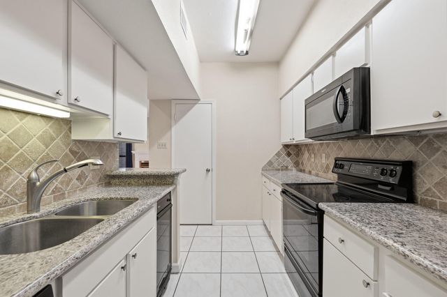 1201 Mcduffie Street 114, Houston, TX 77019