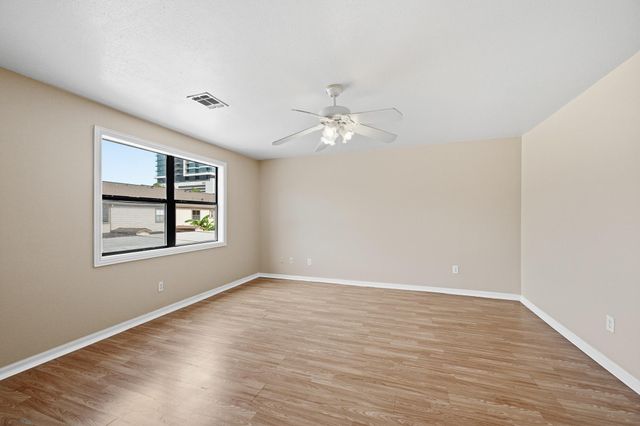 1201 Mcduffie Street 114, Houston, TX 77019