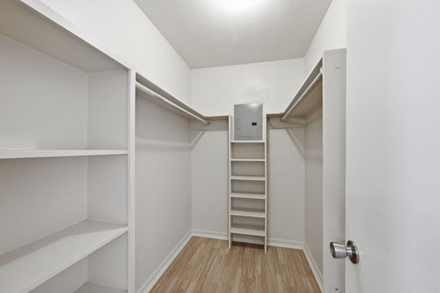 1201 Mcduffie Street 114, Houston, TX 77019