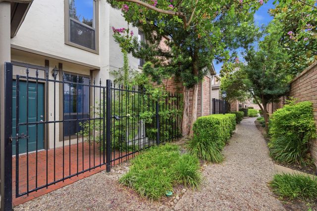 1201 Mcduffie Street 114, Houston, TX 77019