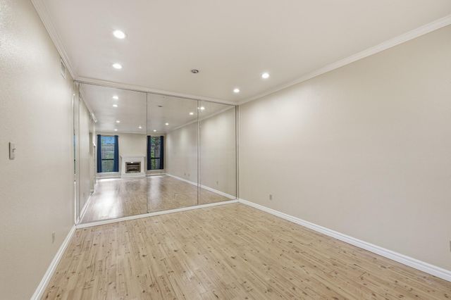 1201 Mcduffie Street 114, Houston, TX 77019