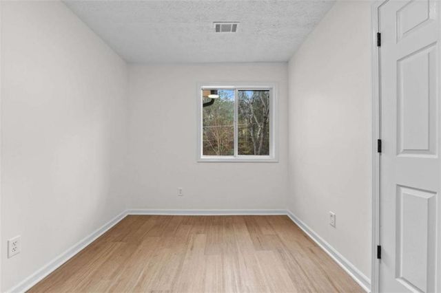 416 Rockaway Road, Senoia, GA 30276