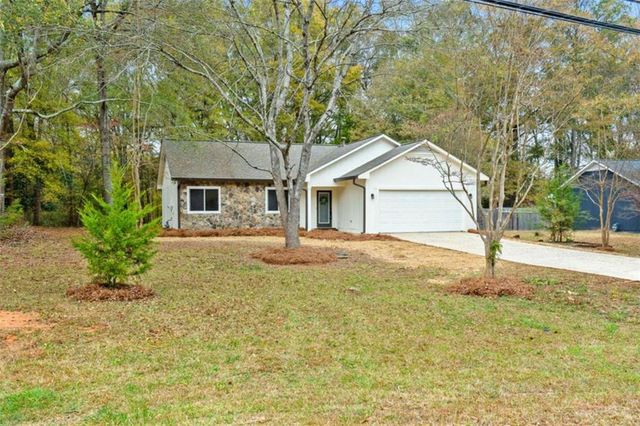 416 Rockaway Road, Senoia, GA 30276