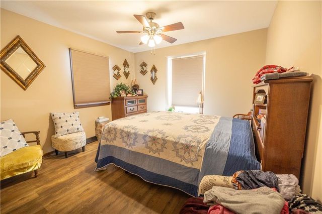1424 Alleghany Street, Burlington, KS 66839