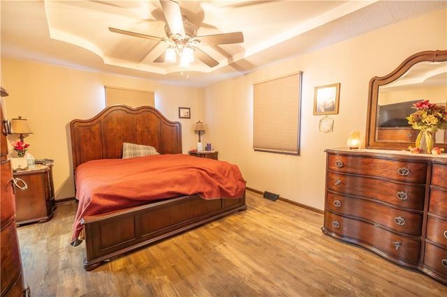 1424 Alleghany Street, Burlington, KS 66839