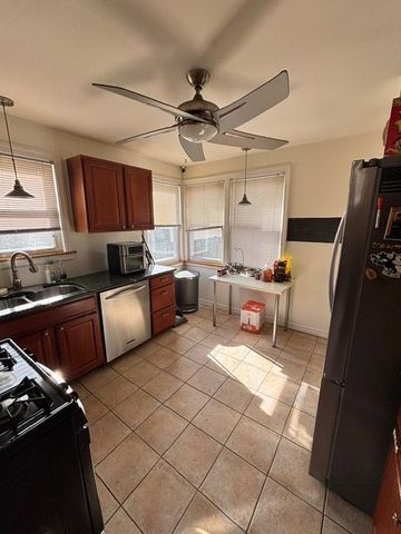 1932 Newcastle Avenue, Westchester, IL 60154