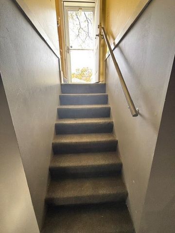 1932 Newcastle Avenue, Westchester, IL 60154