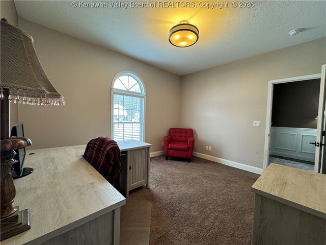 218A Ivywood Street, Eleanor, WV 25070