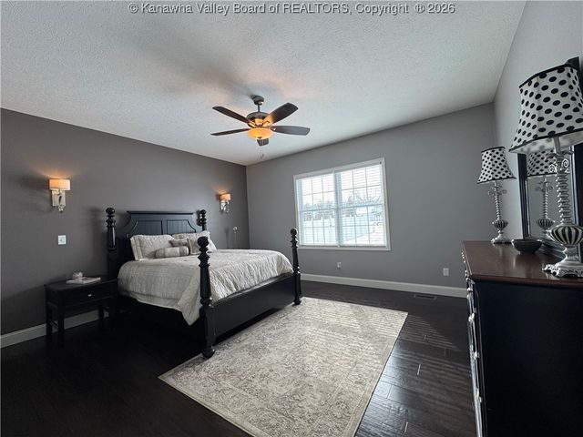 218A Ivywood Street, Eleanor, WV 25070