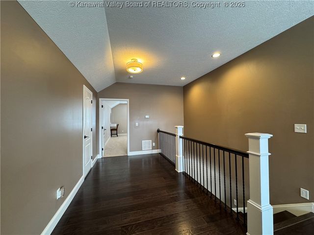 218A Ivywood Street, Eleanor, WV 25070