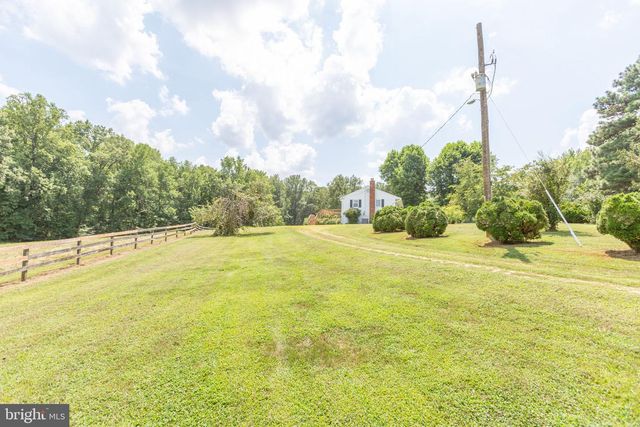 18136 PEPMEIER HILL RD, Woodford, VA 22580