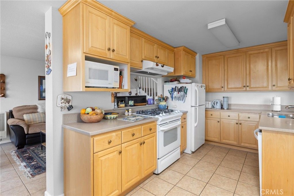 Image 11 of property listing at 3277 Ocean Boulevard, Cayucos, CA 93430