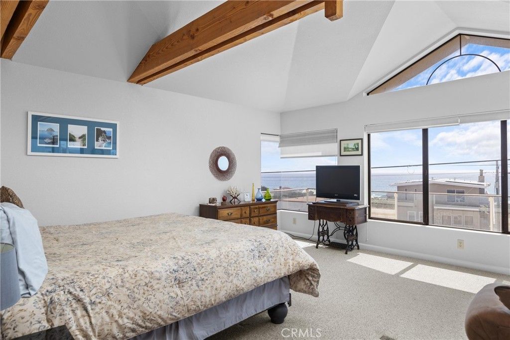 Image 14 of property listing at 3277 Ocean Boulevard, Cayucos, CA 93430