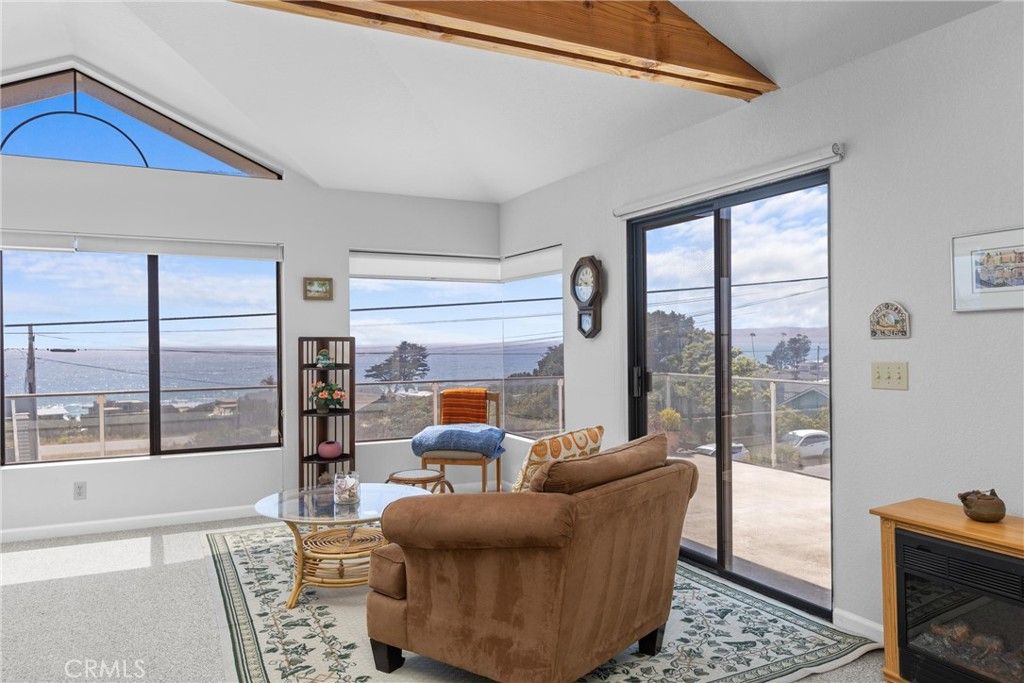 Image 15 of property listing at 3277 Ocean Boulevard, Cayucos, CA 93430