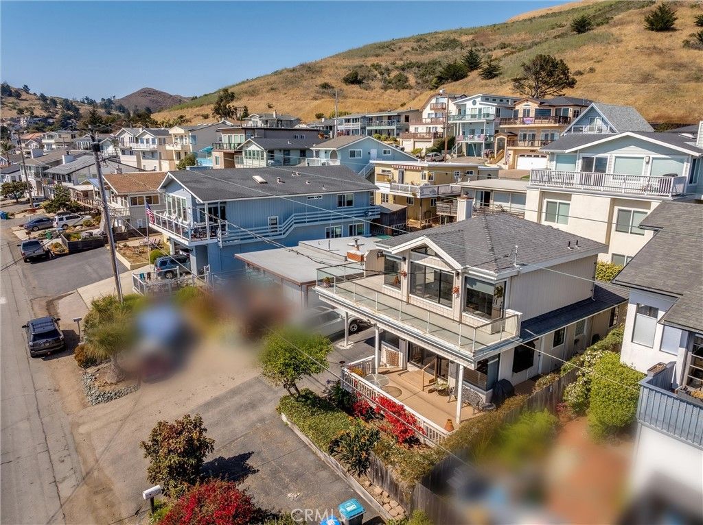 Image 26 of property listing at 3277 Ocean Boulevard, Cayucos, CA 93430