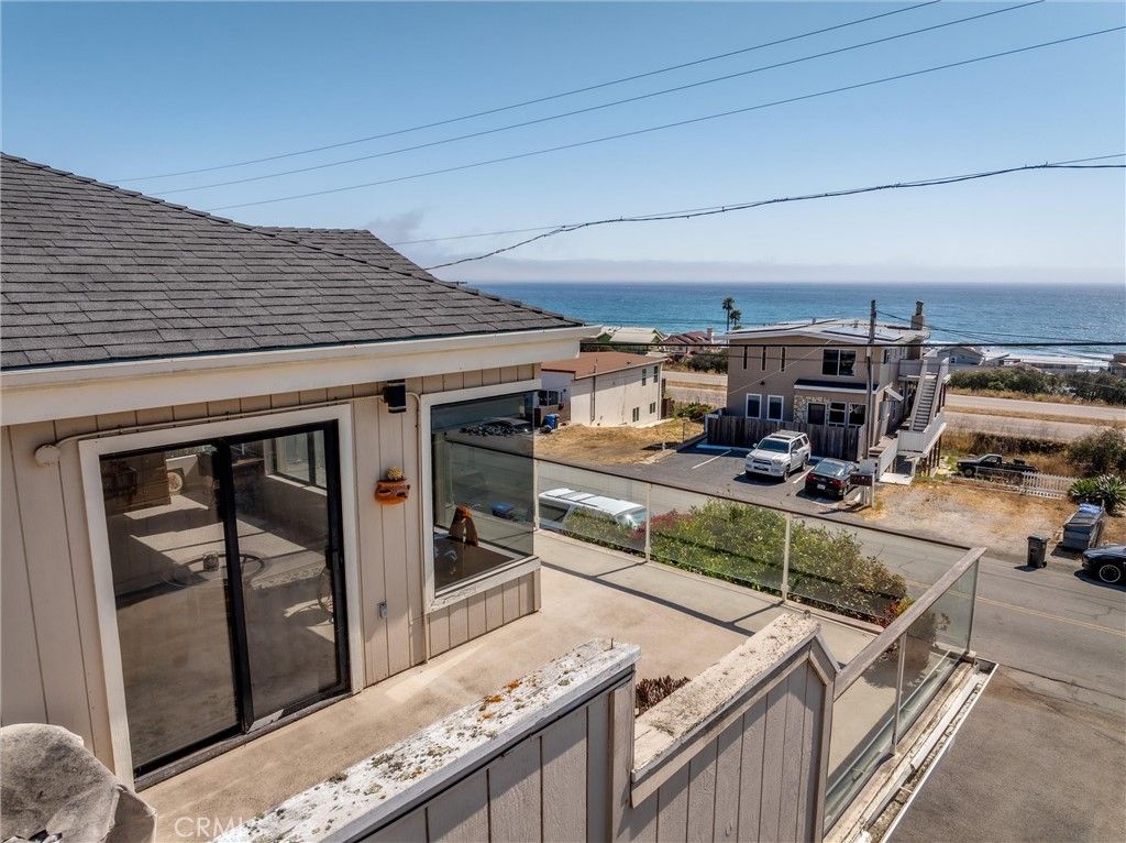 Image 27 of property listing at 3277 Ocean Boulevard, Cayucos, CA 93430