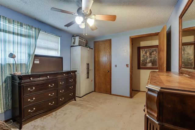 611 Linda Lane, Yukon, OK 73099