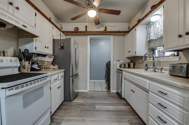 611 Linda Lane, Yukon, OK 73099