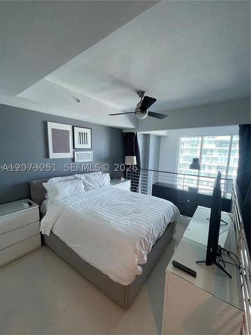 60 SW 13th St 2404, Miami, FL 33130