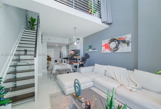 60 SW 13th St 2404, Miami, FL 33130