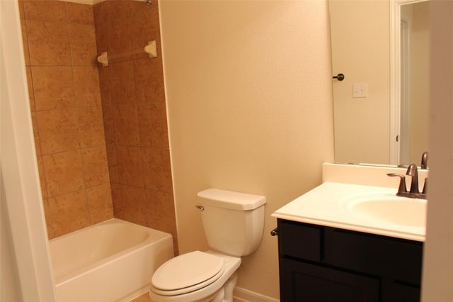 6643 Sharpstone Creek Lane, Houston, TX 77084