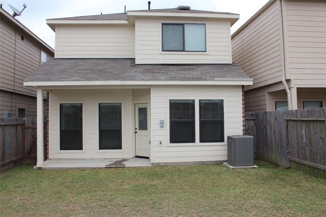 6643 Sharpstone Creek Lane, Houston, TX 77084