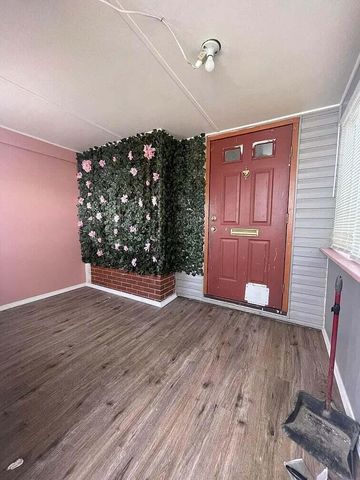 2444 Bretton Place, Columbus, OH 43211