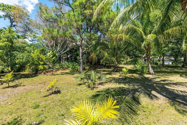 1110 NW 2nd Avenue, Delray Beach, FL 33444