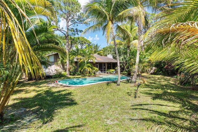 1110 NW 2nd Avenue, Delray Beach, FL 33444