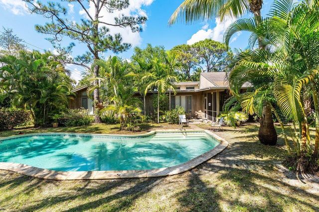 1110 NW 2nd Avenue, Delray Beach, FL 33444