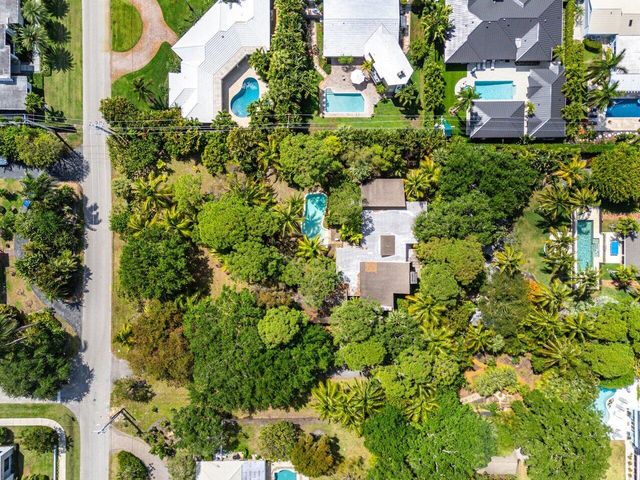 1110 NW 2nd Avenue, Delray Beach, FL 33444